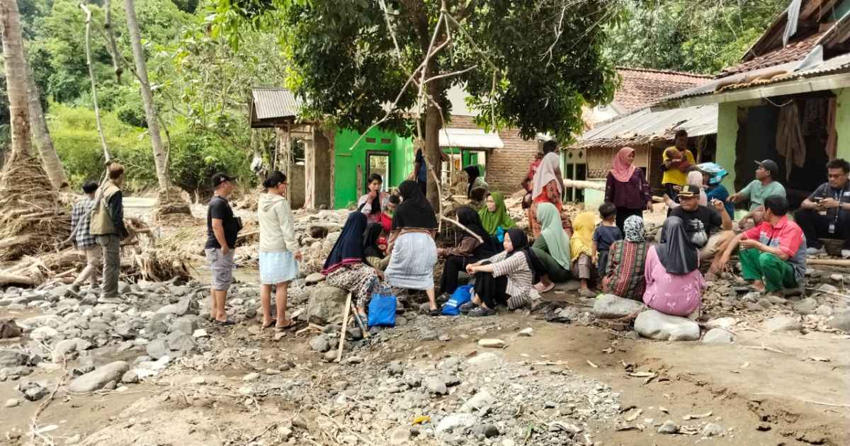 Setahun Hidup di Puing Rumah, Warga Babakan Cisarua Teriak Minta Bantuan KDM