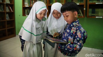 Anggaran Kesejahteraan Guru Honorer Madrasah Cair, Kemenag Mulai Distribusi Dana BOS dan BOP