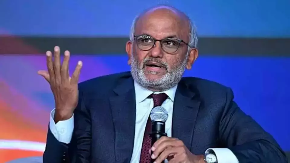Setelah Hampir Dua Dekade Kepemimpinan, CEO Adobe Shantanu Narayen Umumkan Mundur