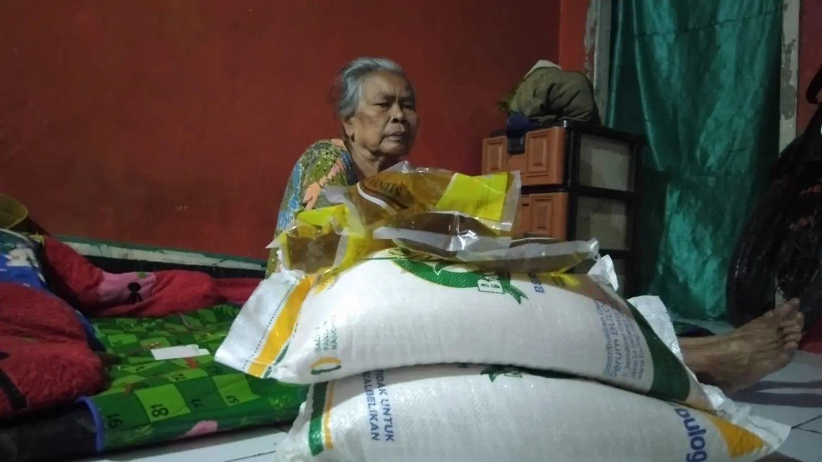 Gerak Cepat di Mariuk: Ketua TKSK Simpenan Pastikan Lansia Rentan Tak Lagi Terlewat Bantuan