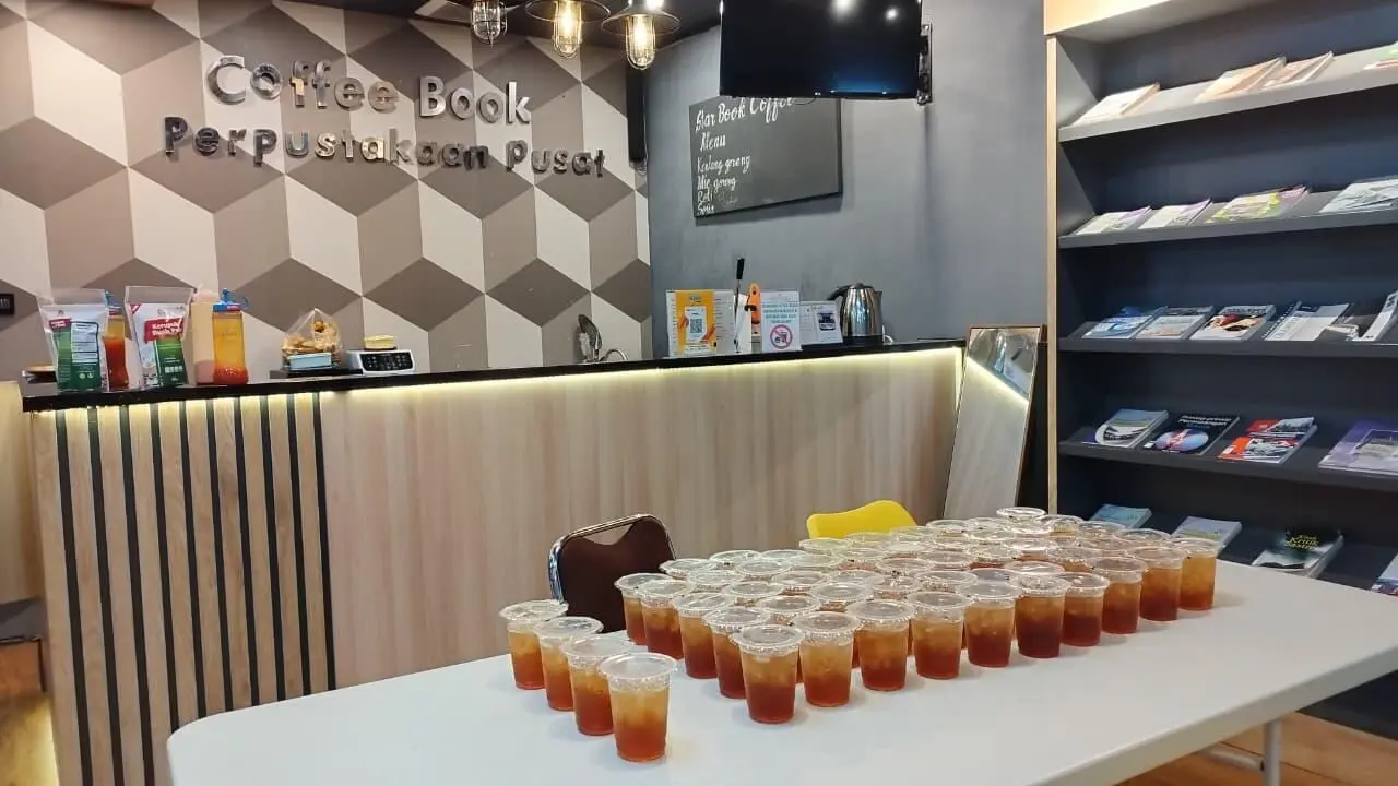 Rektor Unpak  Prof. Dr. rer. pol. Ir. H. Didik Notosudjono, M.Sc.: Dorong Kewirausahaan Sosial Literasi Lewat STARBOOKS