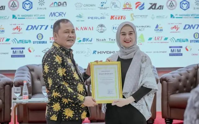 Karawang Apresiasi Perusahaan Peduli Lingkungan Lewat Penghargaan TJSLP